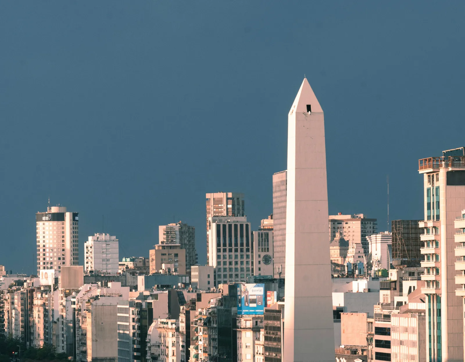 Obelisco, Avenida 9 de Julio, Buenos Aires, Argentina